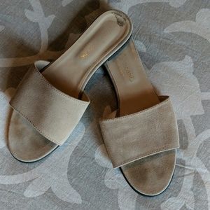 Suede slip on